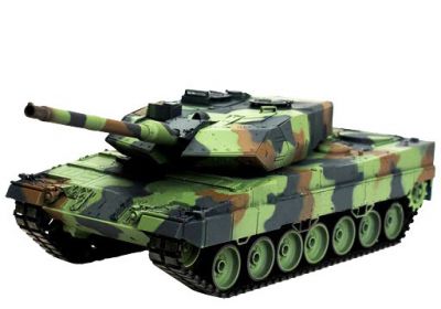 Танк Heng Long Leopard II A6 1:16 с пневмопушкой и дымом 2.4GHz